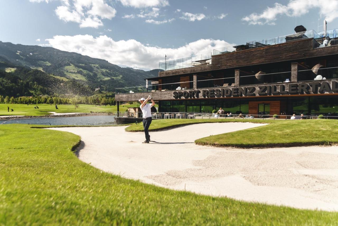 Sportresidenz Zillertal Hotel อูแดร์นส์ ภายนอก รูปภาพ