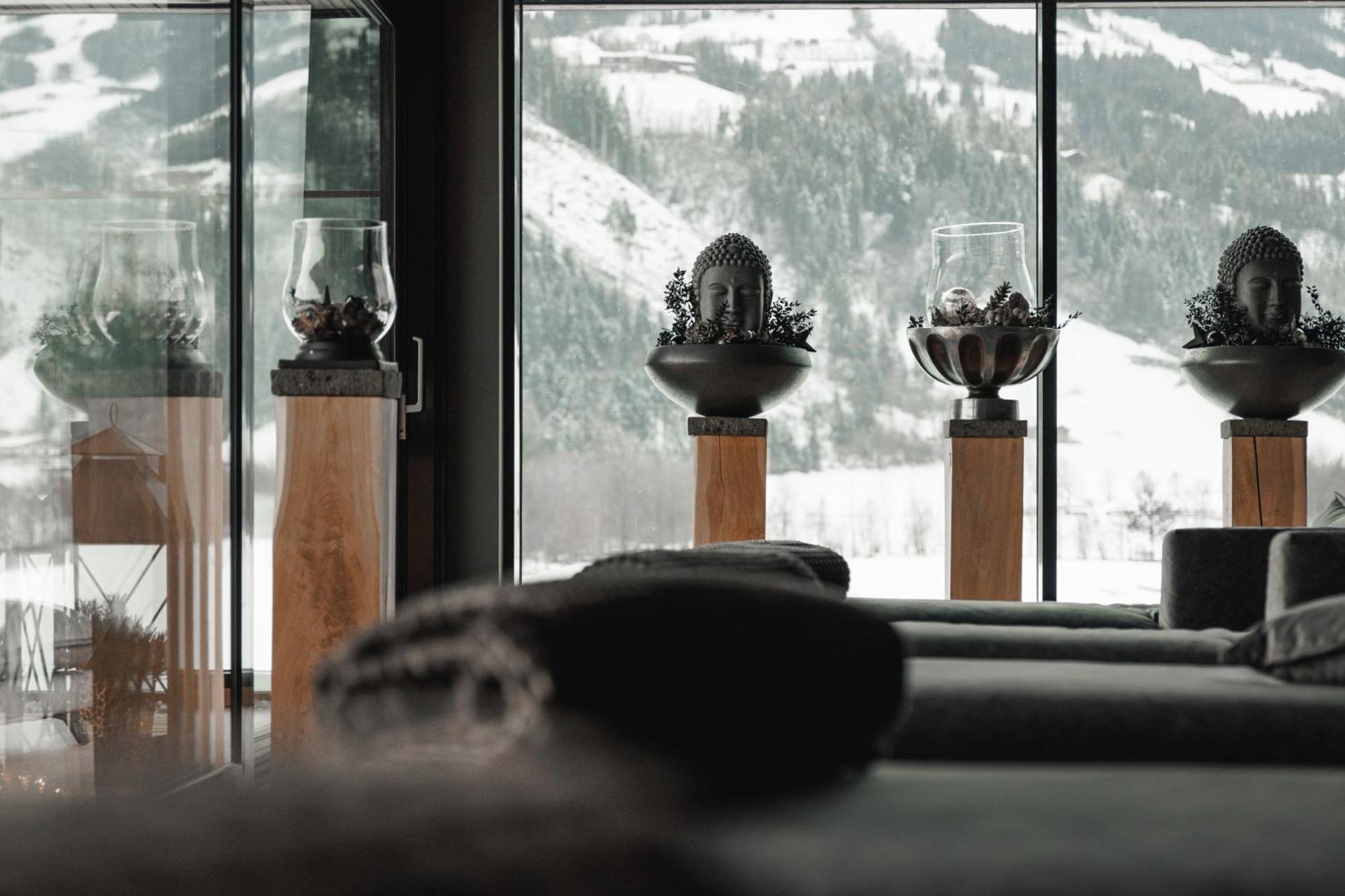 Sportresidenz Zillertal Hotel อูแดร์นส์ ภายนอก รูปภาพ
