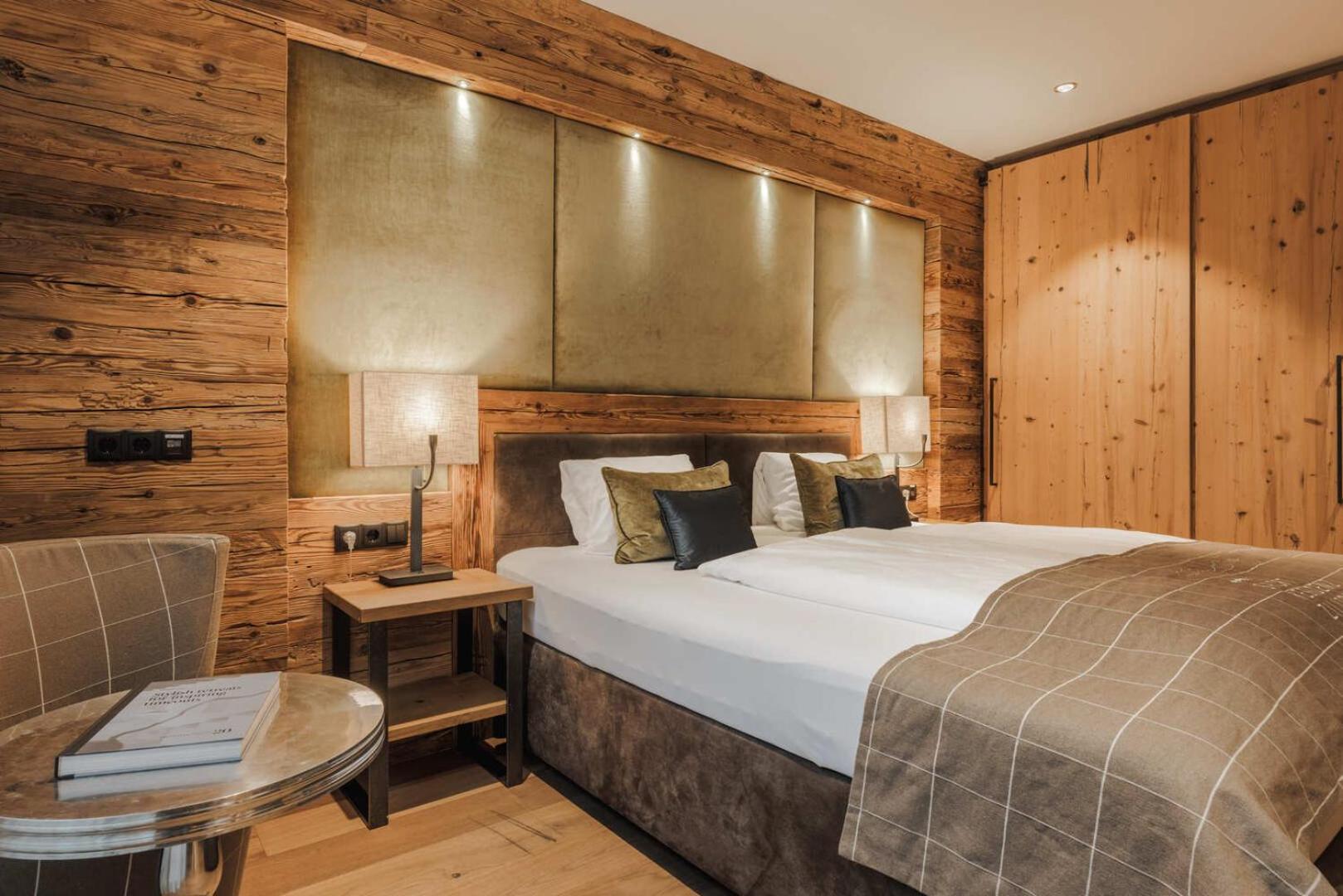 Sportresidenz Zillertal Hotel อูแดร์นส์ ภายนอก รูปภาพ