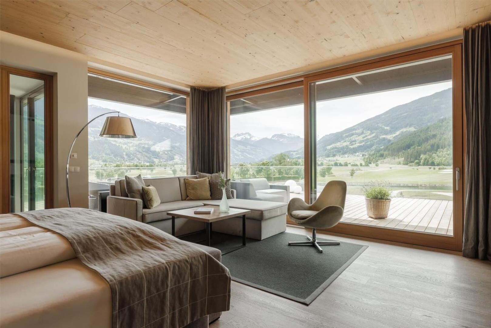 Sportresidenz Zillertal Hotel อูแดร์นส์ ภายนอก รูปภาพ