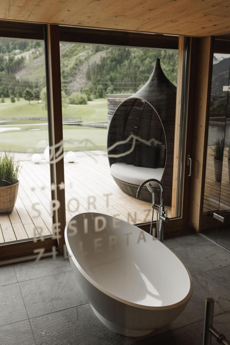Sportresidenz Zillertal Hotel อูแดร์นส์ ภายนอก รูปภาพ