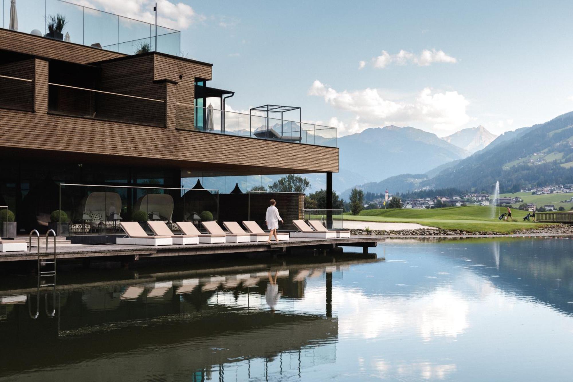 Sportresidenz Zillertal Hotel อูแดร์นส์ ภายนอก รูปภาพ