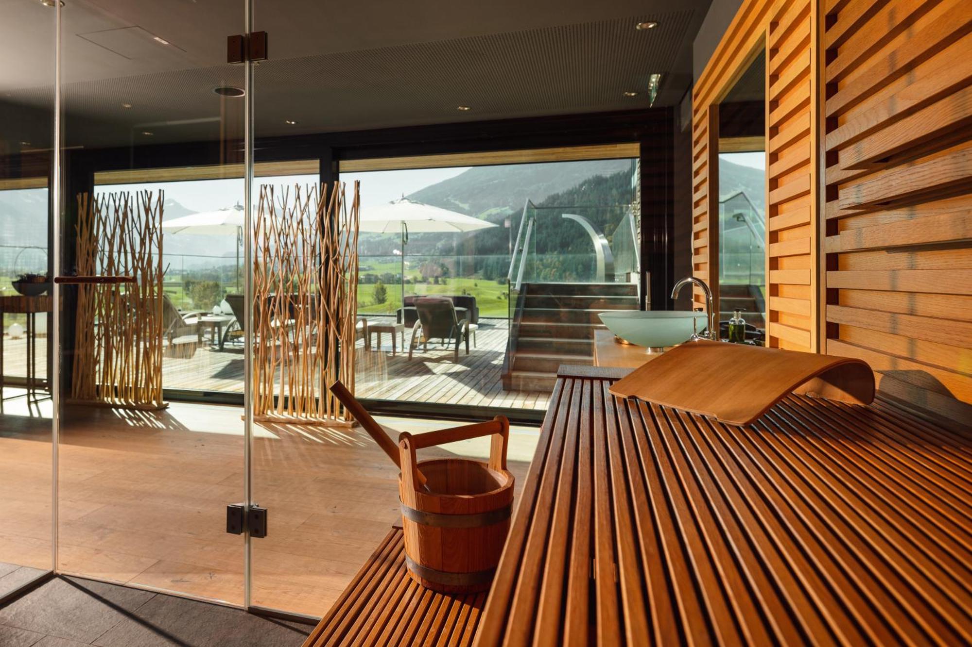 Sportresidenz Zillertal Hotel อูแดร์นส์ ภายนอก รูปภาพ